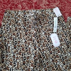 NWT NOBO Mid Rise Skinny Leopard Print Size 17